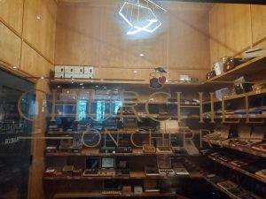 Churchills on Cherry humidor